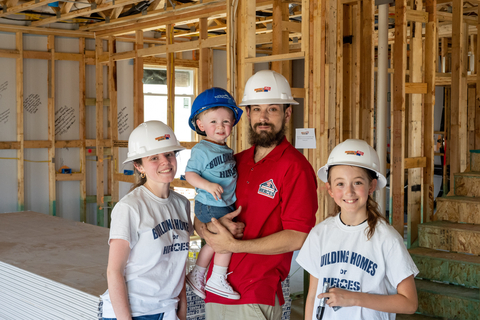 On Veterans Day, PulteGroup will present U.S. Army Sergeant David Speights with the keys to his brand-new home in Dallas, Texas. (Photo: Business Wire)