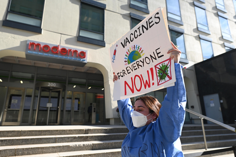 original Advocates from AIDS Healthcare Foundation (AHF) hold a protest in front of the Moderna headquarters on Thursday, Nov. 18, 2021, in Cambridge, Mass., calling on the company to share critical know-how so that vaccines can be produced in the developing world. (Photo: Business Wire)