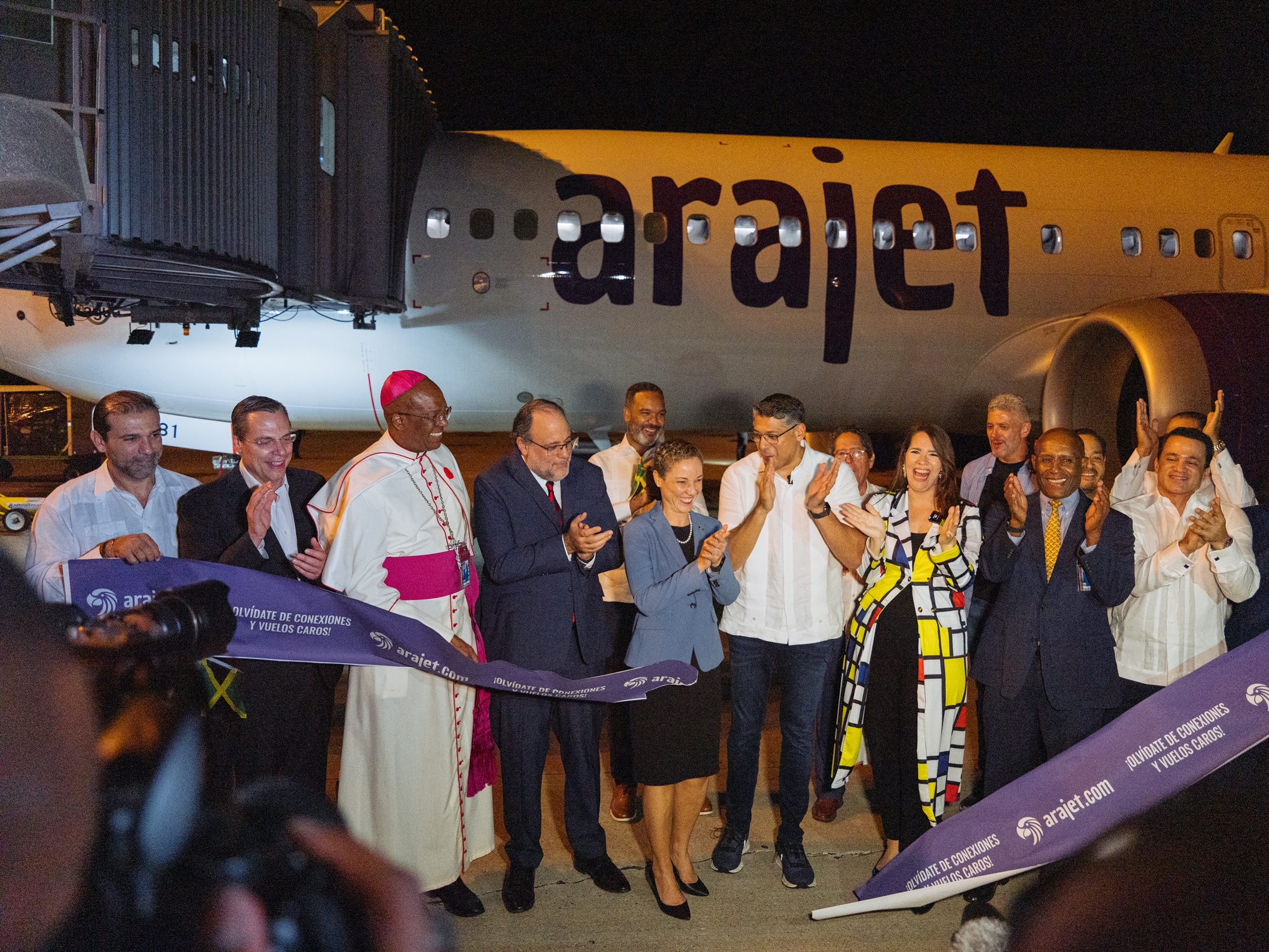 Grave Extranjero Insustituible Arajet lanza ruta directa entre Santo Domingo y Kingston | Business Wire