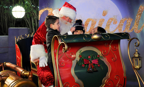 Visits with Santa, feast on holiday-inspired treats and sweets, and enjoy festive entertainment during Holiday in the Park at Six Flags Magic Mountain. (Photo: Business Wire)