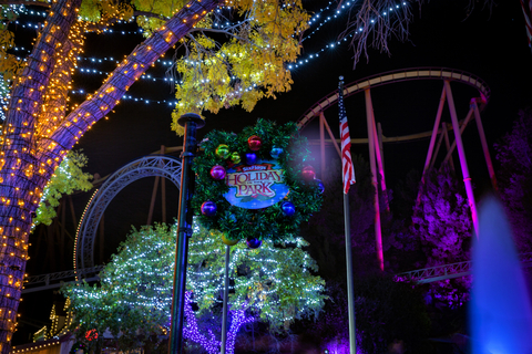 From coasters to cocoa, Holiday in the Park at Six Flags Magic Mountain is a winter spectacular for all to enjoy! (Photo: Business Wire)