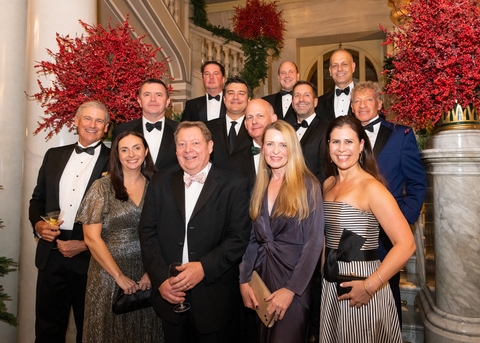 original Bermuda representatives (from left) Alec Anderson, Quadrant Advisors; Lorinda Gazzard, Butterfield; Keith Robinson, Carey Olsen; Randall Krebs, Harbour International Trust Company; Scott Pearman, Conyers; Craig W. MacIntyre, Conyers; David Hart, BDA; Andrea Jackson, BDA; Michael Neff, Butterfield; Kevin Dallas, Butterfield; Nir Sadeh, Butterfield; Jeffrey P. Elkinson, Conyers; Gina Pereira, Meritus Trust. (Photo: Business Wire)
