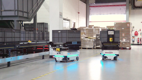 Mobile Industrial MiR: UK Lags in Robot Race and Has a Huge Automation Potential