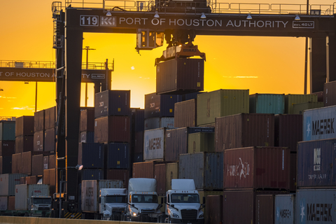 original Trucks loading at Port Houston's busy Bayport Container Terminal. (Photo: Business Wire)