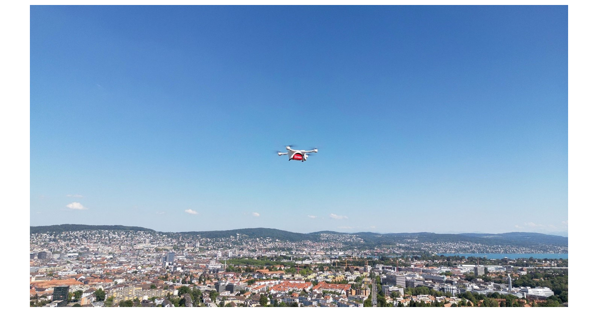Matternet startet die weltweit längste städtische Drohnen-Lieferroute, die Krankenhäuser und Labore in Zürich, Schweiz, verbindet