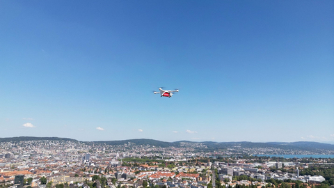 Matternet M2 over the city of Zurich (Photo: Business Wire)