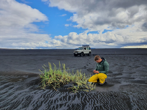 Co-Founder Glen Gowers sampling microbes in Iceland's Vatnajökull National Park. (Photo: Business Wire)