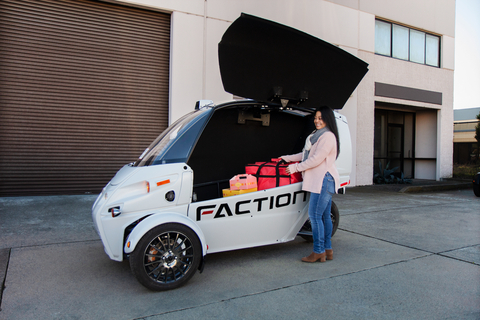 Faction D1 Cargo driverless delivery vehicle based on the Arcimoto FUV platform (Photo: Business Wire)