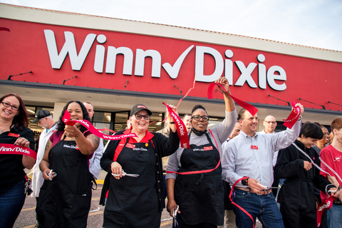 In 2022, Southeastern Grocers unveiled 51 remodeled stores and introduced 17 brand-new liquor stores and two brand-new Winn-Dixie locations in its home state of Florida. As part of the grocer’s continued to focus on its transformational journey, SEG has completed renewals for more than 80% of its existing stores. (Photo: Business Wire)