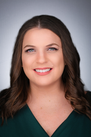 Kristine Rizzo was promoted to Managing Attorney at top-tier full-service national law firm Manning Kass' Phoenix, AZ. office (Photo: Business Wire)