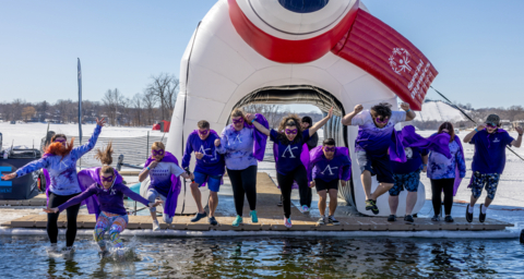 This winter, Affinity Plus Federal Credit Union (Affinity Plus) is encouraging Minnesotans to take the Polar Plunge for Special Olympics Minnesota by offering the first 2,000 plungers who sign up using the code AFFINITYPLUS a $50 donation toward their fundraising minimum. (Photo by Sobottka Photography)