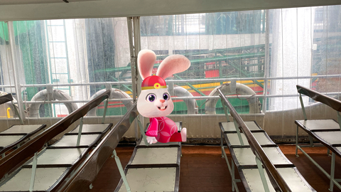Hop on auspicious harbour tours to catch the Lucky Rabbit hiding on the ferry. (Photo Credit: Hong Kong Tourism Board)