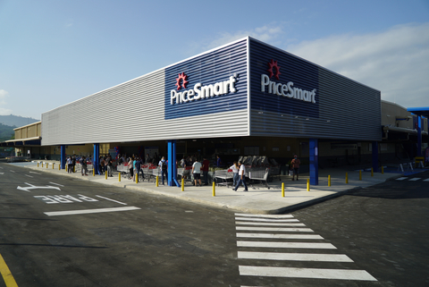 PriceSmart is the first retailer in Latin America to adopt the ELERA™ Commerce Platform from Toshiba Global Commerce Solutions as the international membership warehouse club looks to transform its front-end experience for its members. (Photo: Business Wire)