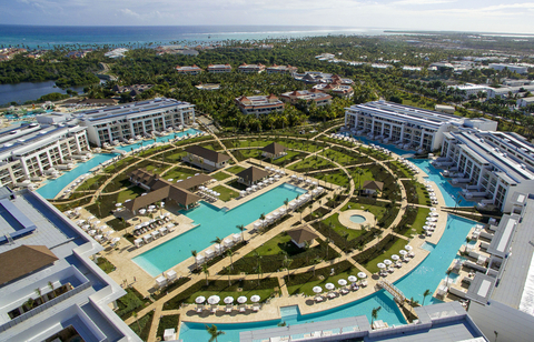 Meliá Hotels International and Falcon's Beyond Debut Falcon’s Resort by Meliá | All Suites Punta Cana