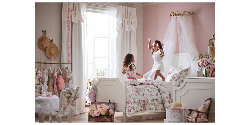 POTTERY BARN KIDS UNVEILS IMAGINATIVE NEW COLLECTION WITH FASHION