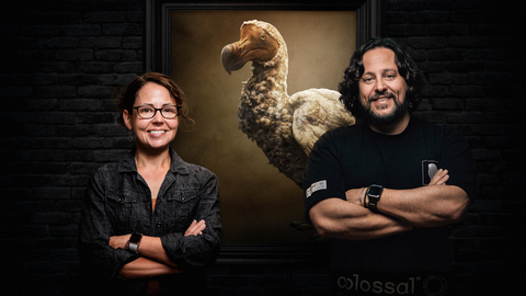 Dr. Beth Shapiro, Ph.D. (Lead Paleogeneticist and Colossal Scientific Advisory Board Member) and Ben Lamm (Colossal Co-Founder and CEO). Image courtesy of Colossal Biosciences.
