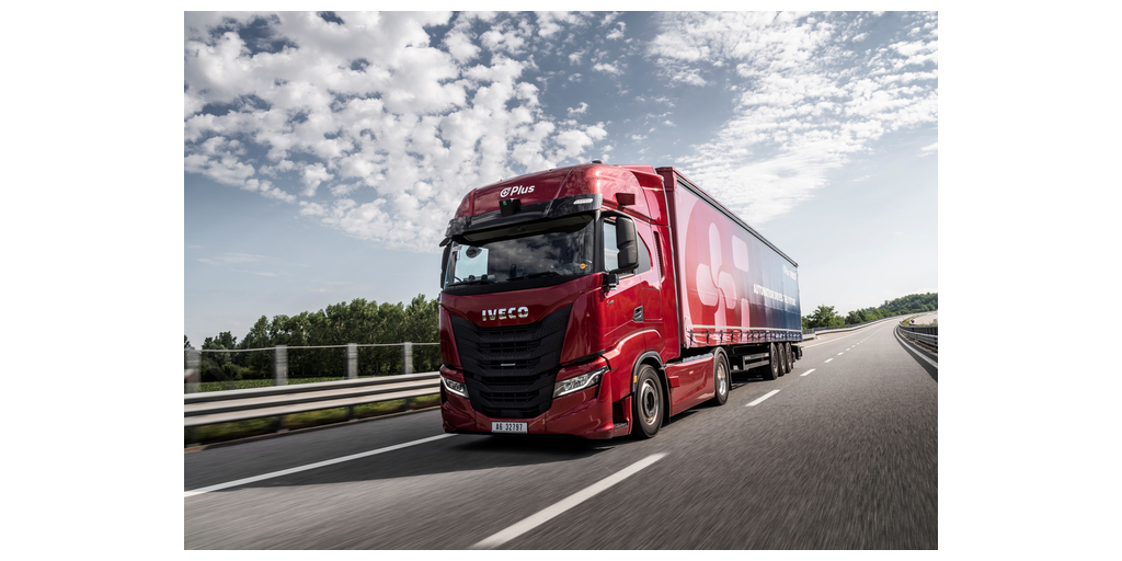 ROAD TEST: IVECO S-WAY IN THE UK - Trucking