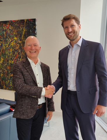 original Niels Stielund (WPU) and Tom Baker (Vitol) (Photo: Business Wire)