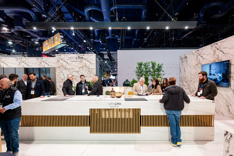 Neolith stunned at KBIS 2023 with a booth which included a kitchen, a bathroom, a bedroom, a meeting room and a dressing room, all in a spectacular 2,400 sq. ft. space (Photo: Business Wire)