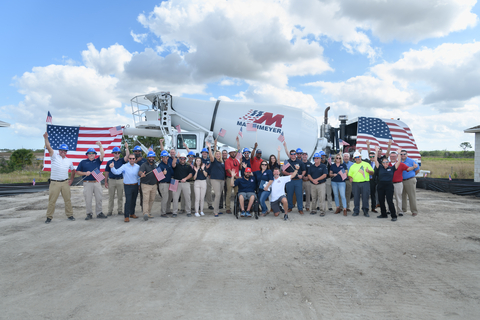 PulteGroup's Southeast Florida division surprises a U.S. Air Force veteran with a mortgage-free home in Port St. Lucie, Florida. (Photo: Business Wire)