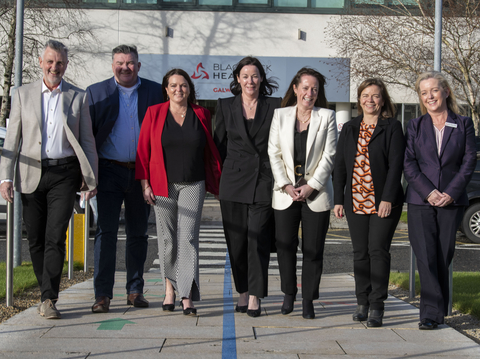 From left to right: Prof. Frank Sullivan, CMO WHYZE Health and Director Radiation Oncology, Prostate Cancer Institute (NUIG) Blackrock Health, Galway Clinic; Phil Blackwell, Chief Technology Officer, WHYZE Health; Dr. Tanya Mulcahy, Director, Health Innovation Hub Ireland; Frances Abeton CEO, WHYZE Health; Evelyn Smyth, Interim CEO, Galway Clinic; Abby Langtry, Chief Patient Officer, WHYZE Health; Alyson Banks, Patient Safety Executive, Galway Clinic 
(Photo: Business Wire)