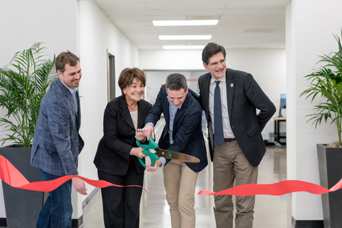 original Left to Right: Juerg Frefel, Co-Founder and CTO, Congresswoman Anna Eshoo, Robert Rose, Co-Founder and CEO, Senator Josh Becker cutting the ribbon for the new facility expansion (Photo: Business Wire)