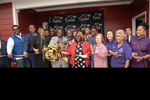 Representatives from Red River Bank, Gulf Coast Housing Partnership and the Federal Home Loan Bank of Dallas joined the East Baton Rouge Council on Aging to celebrate the grand opening of The Lotus Village Senior Living Community in Baton Rouge, Louisiana, which received a $750,000 Affordable Housing Program subsidy. (Photo: Business Wire)