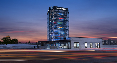 original Carvana Debuts 34th Iconic Car Vending Machine in Denver (Photo: Business Wire)