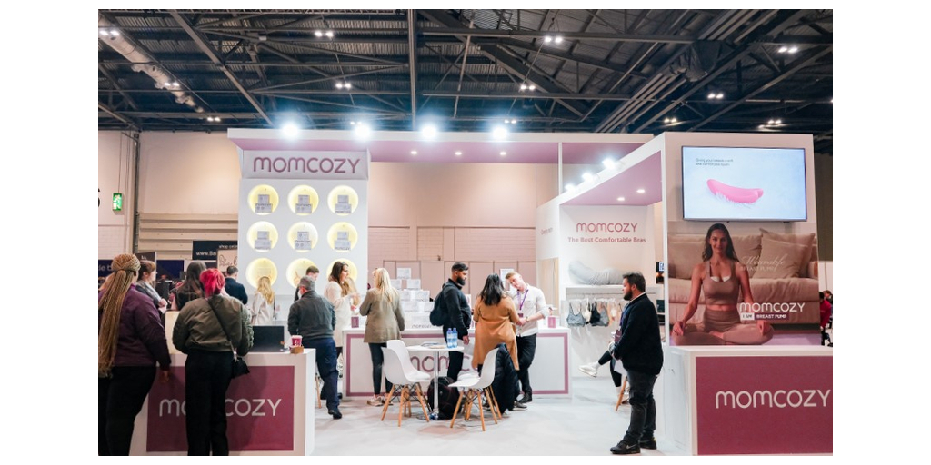 Momcozy Debuts in the European Market at the Baby Show