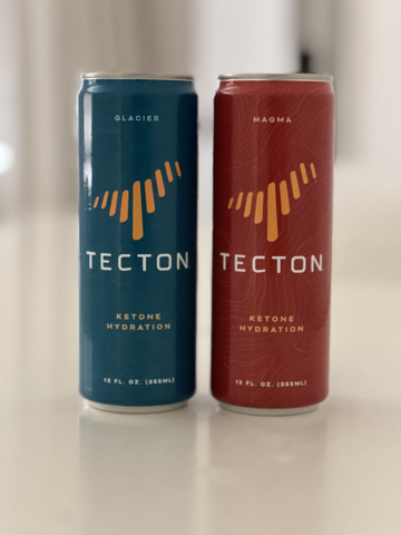 Tecton to showcase ketone hydration at IHRSA alongside its VIP trainers and ambassadors, Steve Uria and Stacie Clark (Photo: Business Wire)