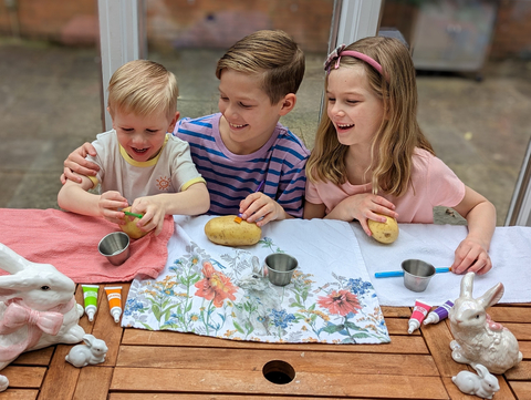 Families love the unexpected twist of painting Easter potatoes! (Photo: Business Wire)