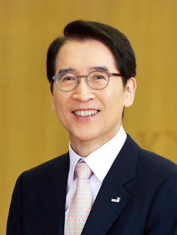 Dr. Chang-Jae Shin of Kyobo Life Insurance Company has been named the 2023 Insurance Hall of Fame Laureate by the International Insurance Society. (Photo: Business Wire)