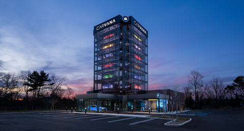 Carvana Debuts 35th Iconic Vending Machine on Long Island (Photo: Business Wire)