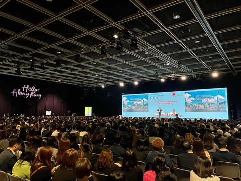 More than 1,600 trade representatives from Hong Kong, mainland and overseas travel agencies, attractions, hotels, airlines, retailers, restaurants, meeting and exhibition operators, cruise lines, and other travel sectors attended the event. (Photo: Business Wire)