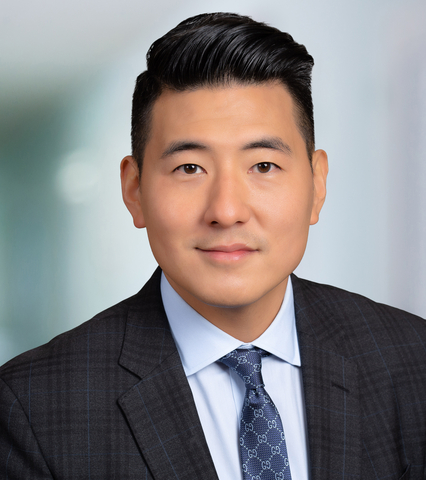 Jamie Yoo, CEO of CHA Hollywood Presbyterian Medical Center (Photo: Business Wire)