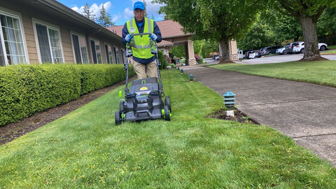 BrightView is working to reduce greenhouse gas emissions and increase use of renewable energy sources, by deploying more battery-powered mowers and hand-held tools. (Photo: Business Wire)