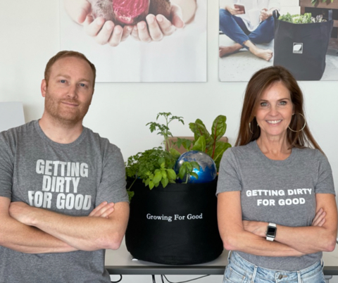 Gardenuity CEO Donna Letier and Gardenuity COO Doug Platts lead virtual gardening experiences for corporate clients to help drive employee wellness. (Photo: Business Wire)