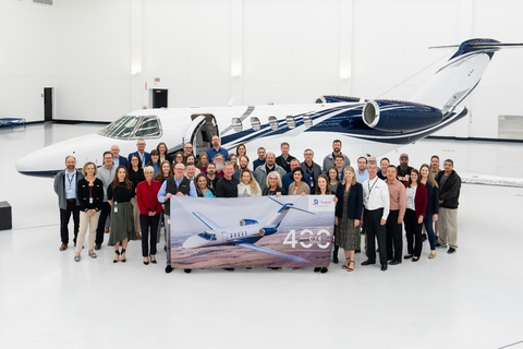 The CJ4 team celebrates the delivery of its 400th Citation CJ4 series aircraft. (Photo: Business Wire)