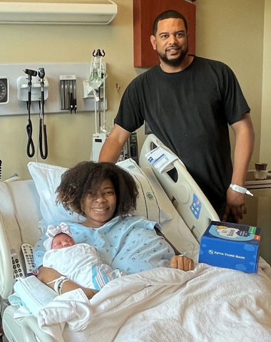 Mom Danielle “DJ” Johnson and dad James Neely with their Fifth Third Baby Prestyn, who was born at Atrium Health Cabarrus in Concord, North Carolina. (Photo: Business Wire)