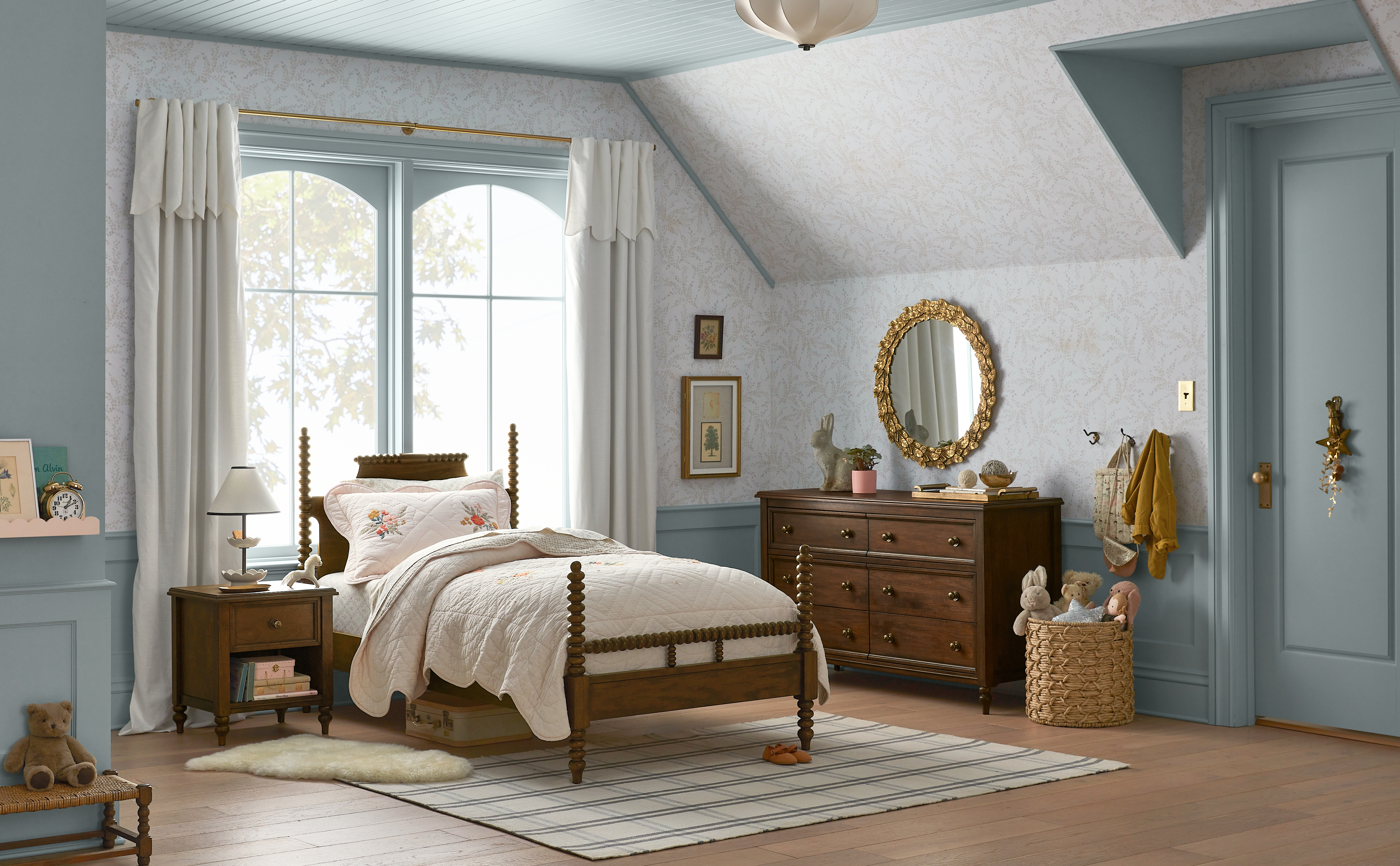POTTERY BARN KIDS UNVEILS IMAGINATIVE NEW COLLECTION WITH FASHION