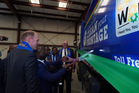 Deputy Minister for Transport of Ghana, Honorable Alhassan Tampuli, supported by executives of ZeroNox and Jospong cutting the ribbon to unveil the Alpha prototype. (Photo: Business Wire)