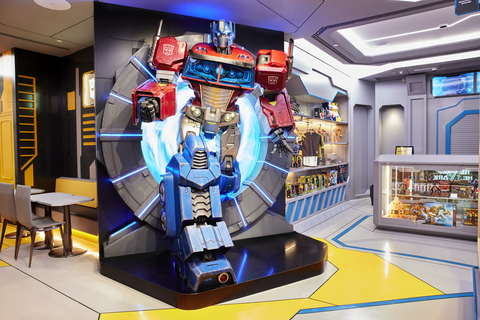 Asia's First 3-metre-tall Optimus Prime Animatronic Statue (Photo: Business Wire)