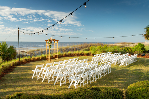 Over 46,000 square feet of indoor and outdoor meeting space includes gorgeous beachfront venues. (Photo: Business Wire)