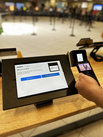Digital ID acceptance solution with Credence ID at the Arizona Motor Vehicle Division. (Photo Credit: Kyndryl)
