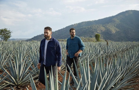 Celaya Tequila - Co-Founders - Ryan Kalil and Matt Kalil (Photo: Business Wire)