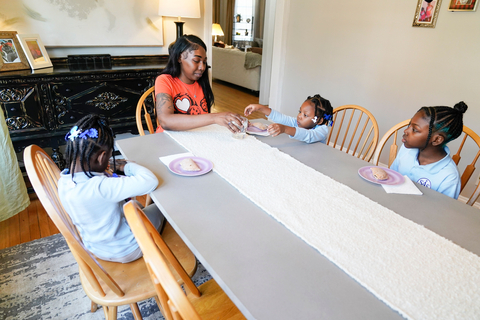 thumbnail Nourishing Neighbors: Volunteers from Jewel-Osco filled this family's pantry for a year. Photo Courtesy: Albertsons Companies