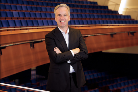 Arkansas Symphony Orchestra Music Director Geoffrey Robson (Photo: Business Wire)