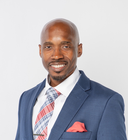 original Antonio J. Davis (Photo: Business Wire)