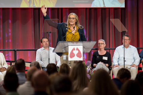 United Therapeutics Chairperson and CEO Martine Rothblatt delivers opening remarks at the company's Phase Five dedication ceremony. (Photo: Business Wire)