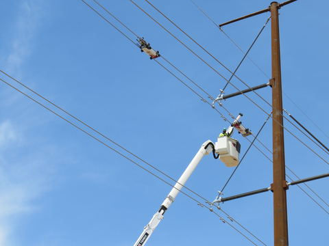 CSR-18 & Bucket Truck (Photo: Business Wire)